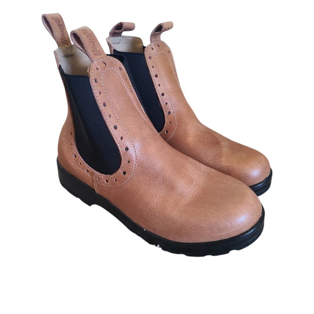 Anthropologie Howzit Agnes Leather Chelsea Boots US Size 9